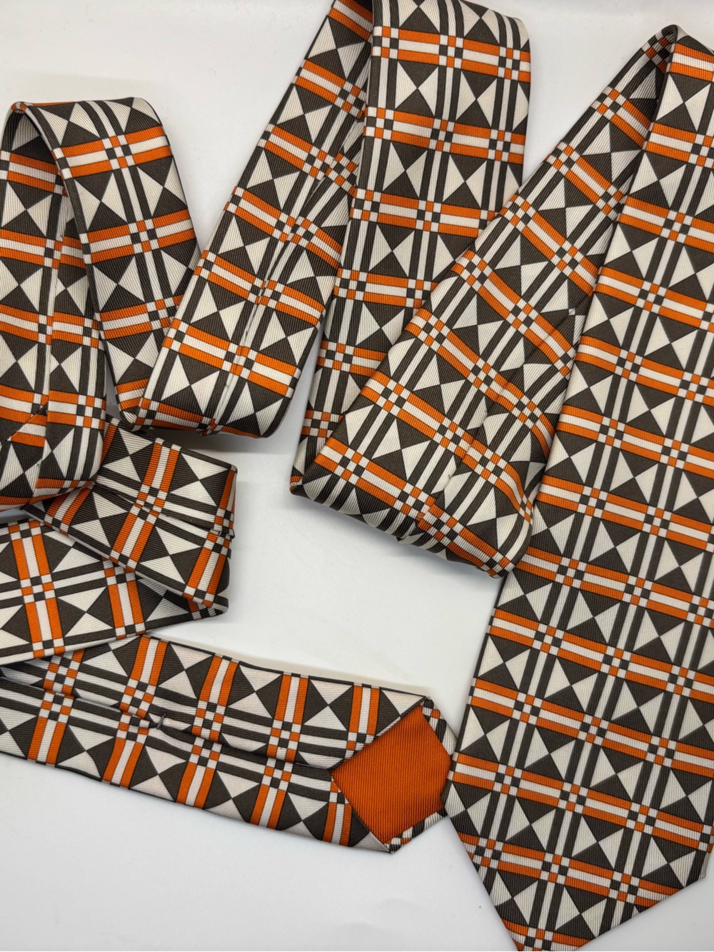 Hermés Orange, Grey, & White Geometric Men's Silk Tie